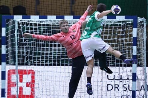 سيناريو 2015.. يد فوخس برلين تطيح ببرشلونة من سوبر جلوب (فيديو)